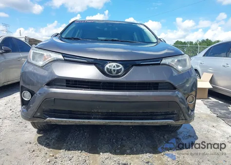 2018 Toyota Rav4 Xle from USA, damaged, VIN 2T3WFREV7JW411135